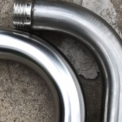 不銹鋼去毛刺機拋光鏡面是那種機械設備呢?